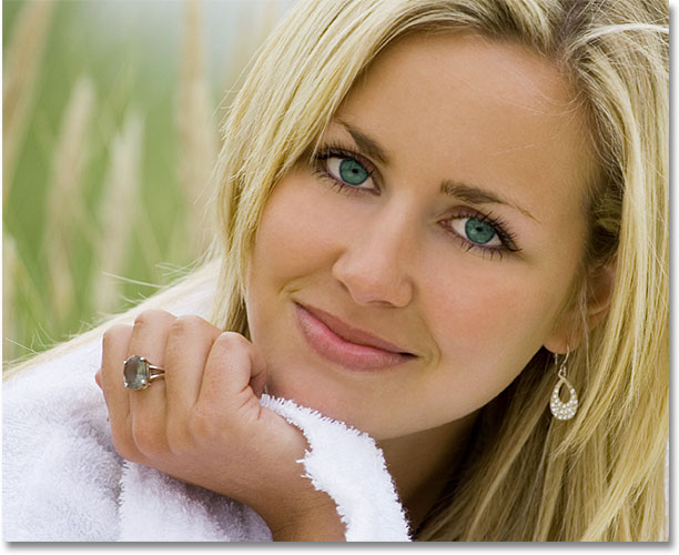 Changing eye color in a photo with Photoshop. Image © 2010 Photoshop Essentials.com
